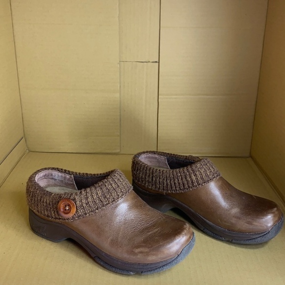 Dansko‎ Kenzie Sweater Nursing Clogs/Mules Sz 36(6)